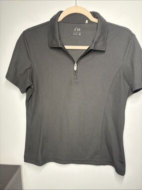 Nivo Women's Short Sleeve Zip Polo in black